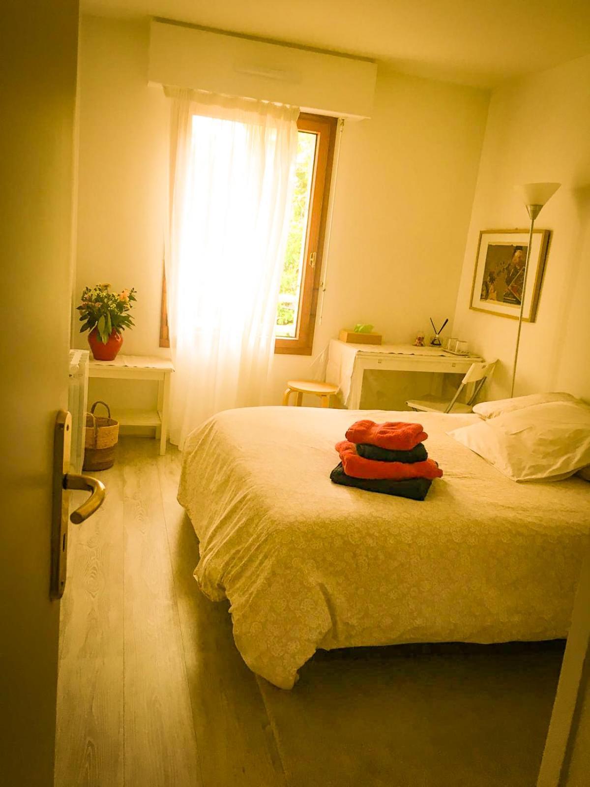 Double Room With Balcony Paris Exterior photo